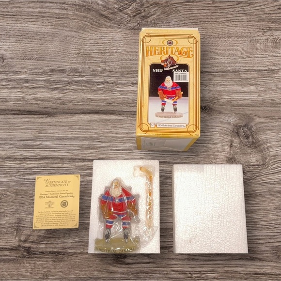 NHL Heritage 1934 Montreal Canadians Habs SANTA Hockey Figure w/ COA NEW in BOX - Picture 3 of 5